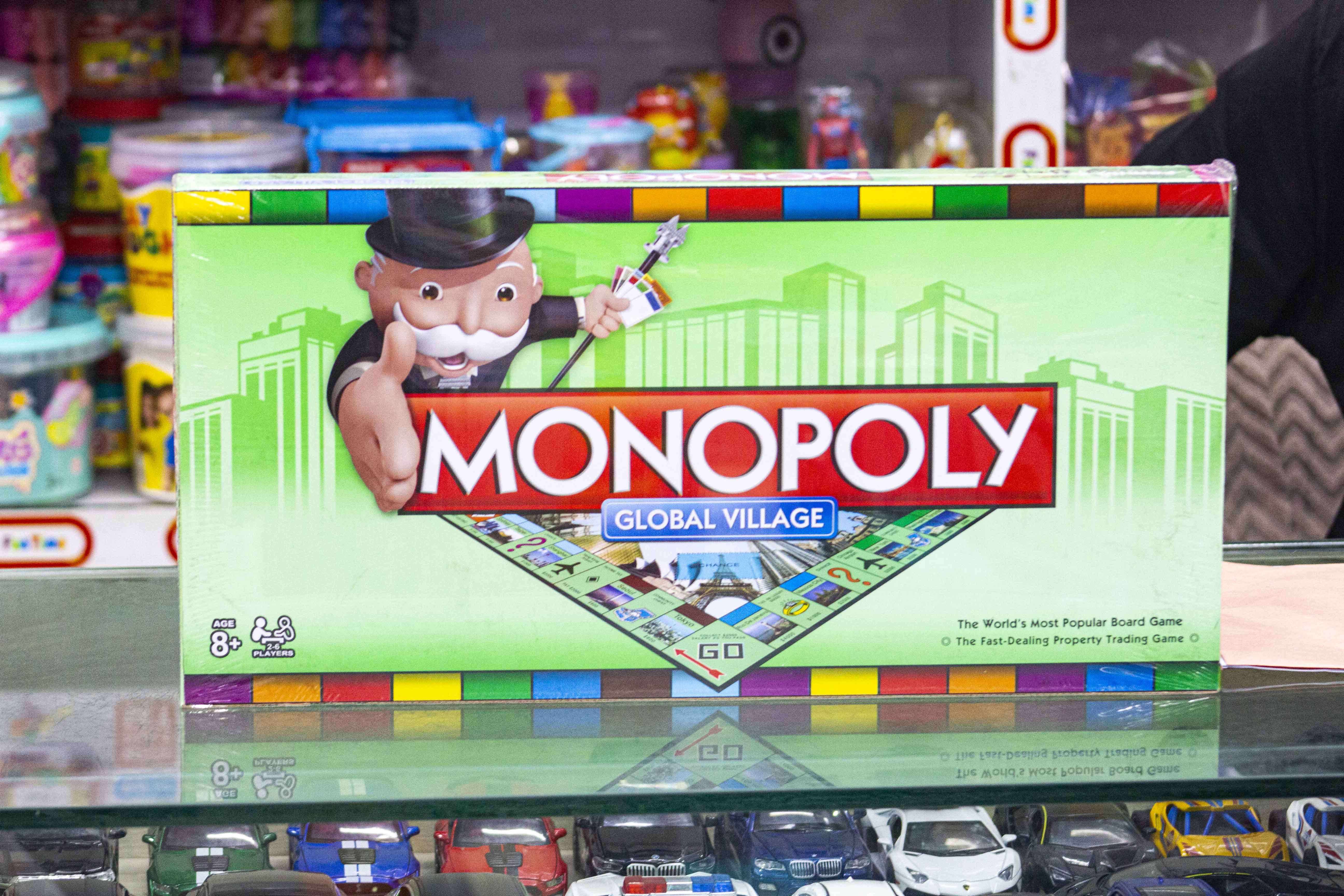 Monopoly Global Village